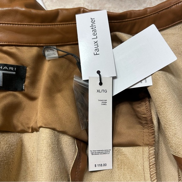 Tahari Camel Faux Leather Shirt SZ XL - Picture 4 of 5